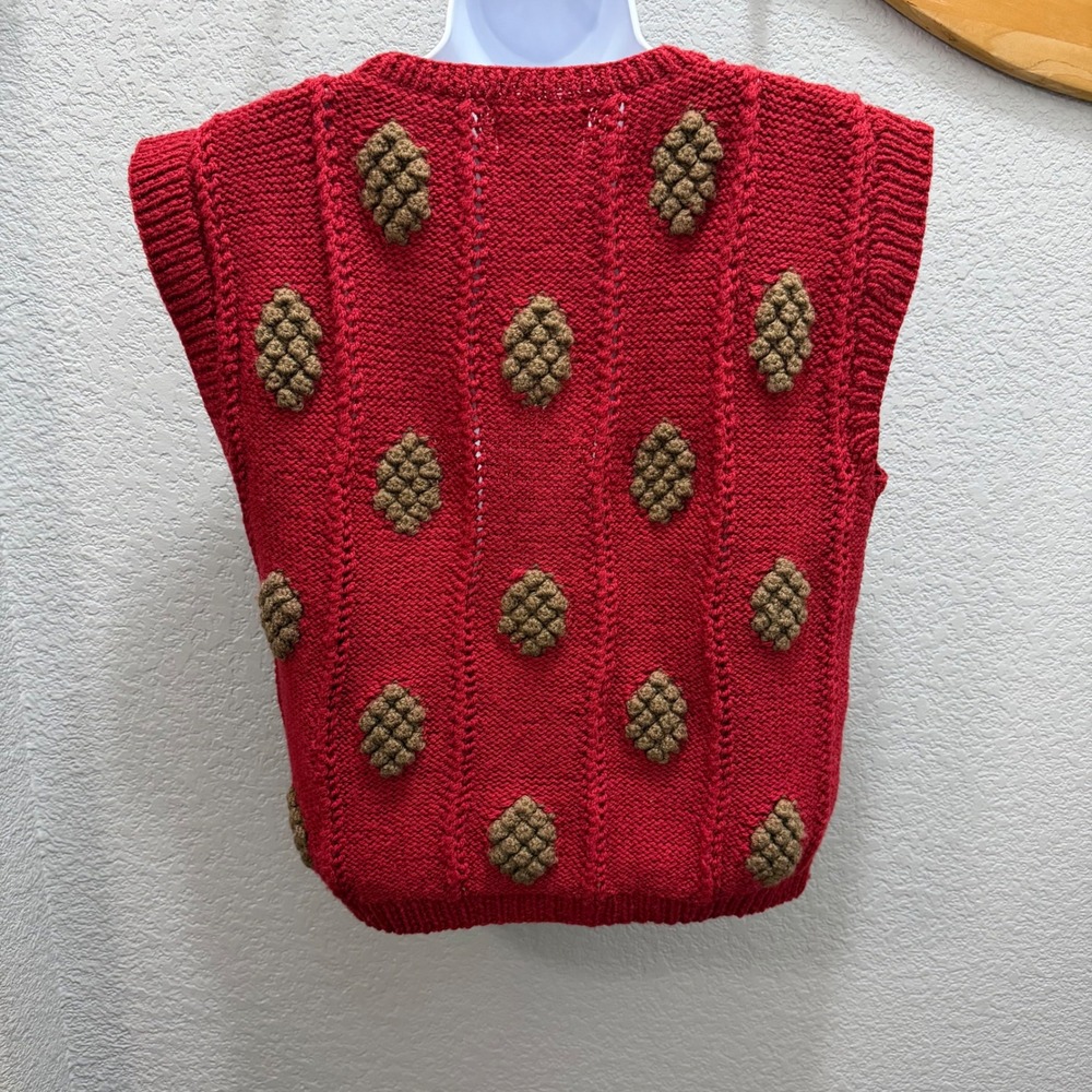 Vintage Foxcroft Red Hand Knit 100% Wool Vest With Pinecone Appliques Size S - Picture 2 of 9